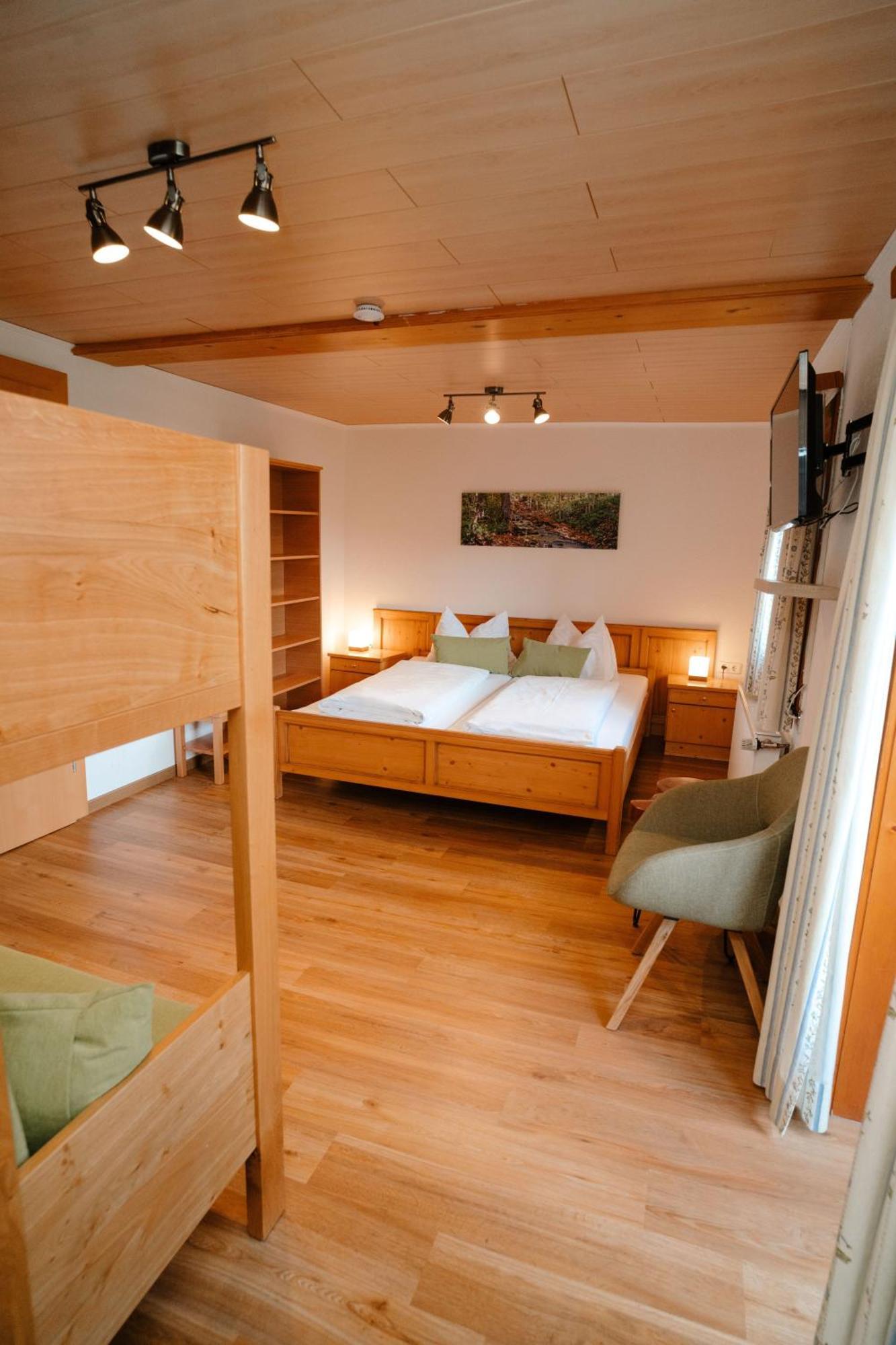 Ertlschweigerhaus Pension - Appartements - Zimmer Donnersbach Exteriér fotografie