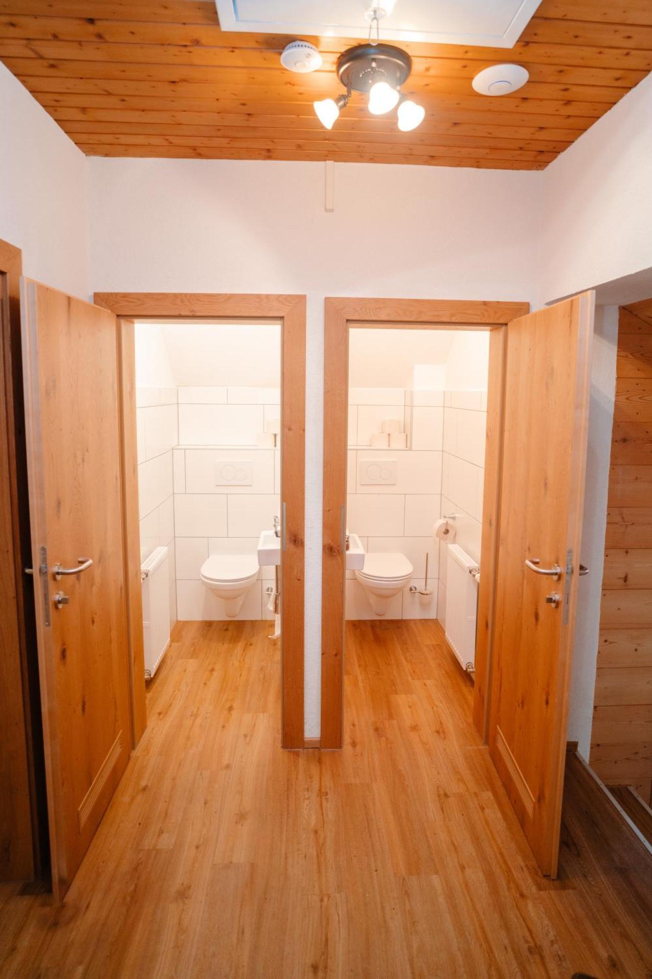Ertlschweigerhaus Pension - Appartements - Zimmer Donnersbach Exteriér fotografie